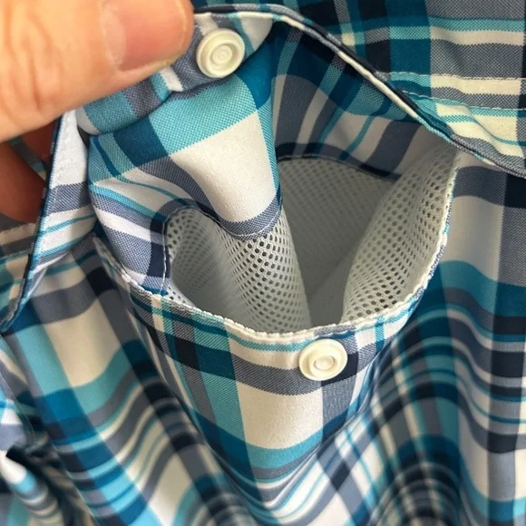 NWOT Field and Stream size Large blue plaid fishing shirt. Vented. Great colors! - Picture 4 of 11